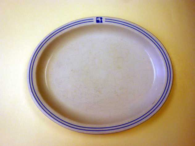 Russ and Daughters Logo Plate