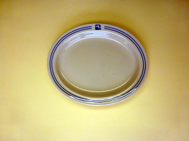 Russ and Daughters Logo Place